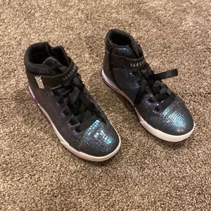 Girls Sketcher High Tops with zipper